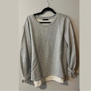 Grey Crewneck sweatshirt with bow sleeve
